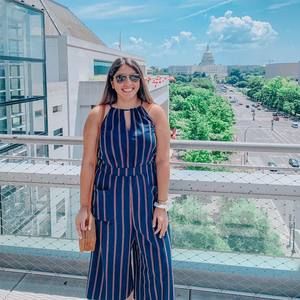 Meet your Posher, Vanessa